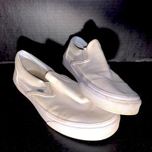 White Vans Classic Slip On